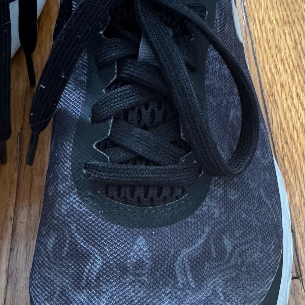 Nike Flex Experience RN5 running grey and White Athletic Shoes, size 6.5 women - Picture 7 of 12
